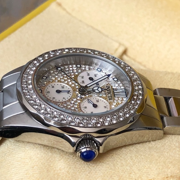INVICTA ANGEL WOMEN’S WATCH, EXCELLENT CONDITION, NEVER WORN, ORIGINAL CASE - Picture 4 of 7